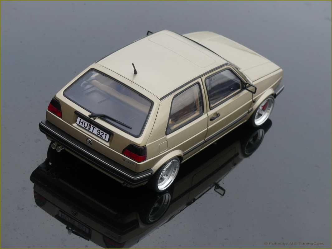 1:18 VW Golf II CL Bauj.1988 Beige Metallic + Metall Modell + OVP